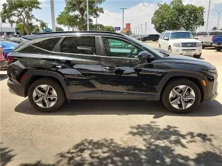 Hyundai TUCSON 2025 SEL 4dr SUV