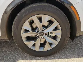 Kia Sportage 2023 SX 4dr SUV