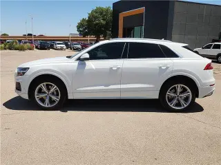 Audi Q8 2022 AWD quattro Premium 55 TFSI 4dr SUV