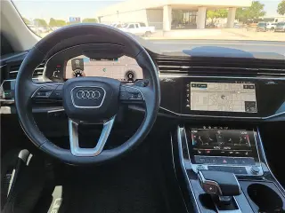 Audi Q8 2022 AWD quattro Premium 55 TFSI 4dr SUV