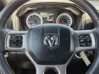 Ram 1500 Classic 2024 4x4 SLT 4dr Crew Cab 5.5 ft. SB Pickup