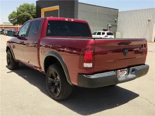 Ram 1500 Classic 2024 4x4 SLT 4dr Crew Cab 5.5 ft. SB Pickup