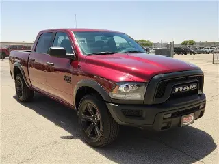 Ram 1500 Classic 2024 4x4 SLT 4dr Crew Cab 5.5 ft. SB Pickup