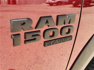 Ram 1500 Classic 2024 4x4 SLT 4dr Crew Cab 5.5 ft. SB Pickup