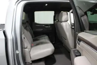 GMC Sierra 1500 2025 4x2 SLT 4dr Crew Cab 5.8 ft. SB