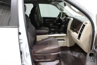Ram 1500 2013 4x4 Laramie Longhorn 4dr Crew Cab 5.5 ft. SB Pickup
