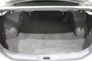 Nissan Altima 2023 2.5 SR 4dr Sedan