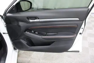 Nissan Altima 2023 2.5 SR 4dr Sedan
