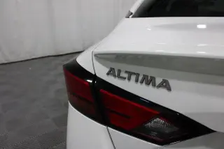 Nissan Altima 2023 2.5 SR 4dr Sedan