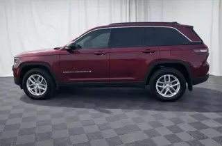 Jeep Grand Cherokee 2025 4x2 Laredo X 4dr SUV