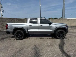 Chevrolet Colorado 2025 4x4 Trail Boss 4dr Crew Cab 5 ft. SB