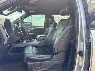 Ford F-150 2017 4x4 Raptor 4dr SuperCrew 5.5 ft. SB