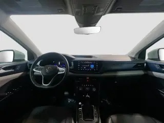 Volkswagen Taos 2023 SE 4dr SUV