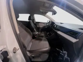 Volkswagen Taos 2023 SE 4dr SUV