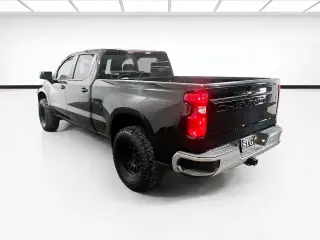 Chevrolet Silverado 1500 Limited 2022 4x4 LT 4dr Crew Cab 5.8 ft. SB w/1LT
