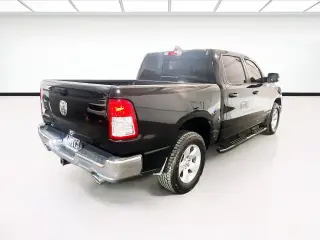 Ram 1500 2021 4x2 Big Horn 4dr Crew Cab 5.6 ft. SB Pickup