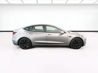 Tesla Model 3 2024 4dr Sedan