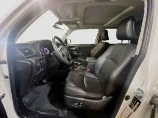 Toyota 4Runner 2020 4x4 SR5 4dr SUV