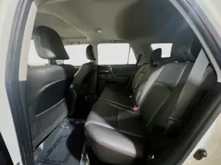 Toyota 4Runner 2020 4x4 SR5 4dr SUV