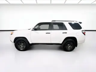 Toyota 4Runner 2020 4x4 SR5 4dr SUV