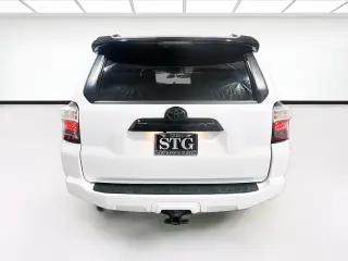 Toyota 4Runner 2020 4x4 SR5 4dr SUV