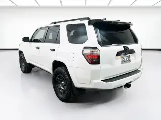Toyota 4Runner 2020 4x4 SR5 4dr SUV