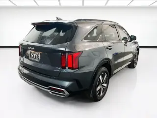 Kia Sorento 2023 S 4dr SUV