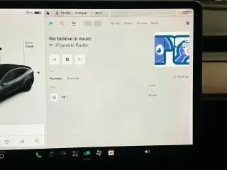 Tesla Model Y 2021 AWD Performance 4dr Crossover