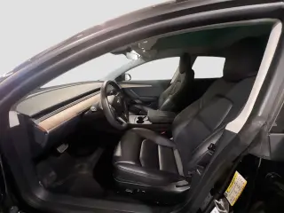 Tesla Model 3 2023 4dr Sedan