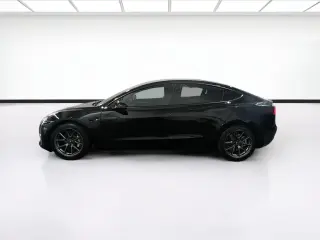 Tesla Model 3 2023 4dr Sedan