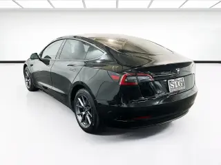 Tesla Model 3 2023 4dr Sedan