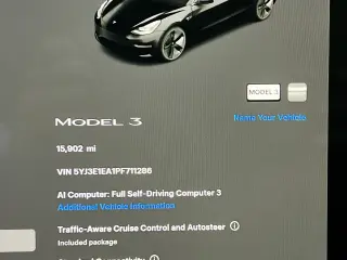 Tesla Model 3 2023 4dr Sedan