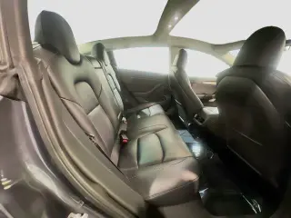 Tesla Model 3 2023 4dr Sedan
