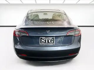 Tesla Model 3 2023 4dr Sedan