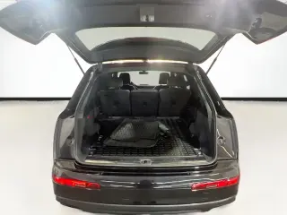 Audi Q7 2019 AWD quattro Prestige 55 TFSI 4dr SUV