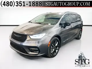 Chrysler Pacifica 2023 Limited 4dr Mini-Van