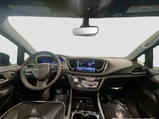 Chrysler Pacifica 2023 Limited 4dr Mini-Van