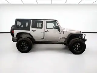 Jeep Wrangler Unlimited 2017 4x4 Sport 4dr SUV
