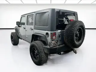 Jeep Wrangler Unlimited 2017 4x4 Sport 4dr SUV