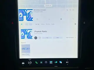 Tesla Model X 2018 AWD 75D 4dr SUV