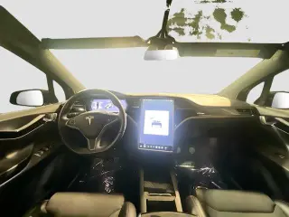 Tesla Model X 2018 AWD 75D 4dr SUV