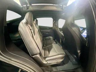 Tesla Model X 2018 AWD 75D 4dr SUV