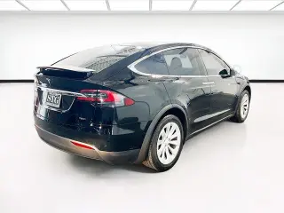 Tesla Model X 2018 AWD 75D 4dr SUV