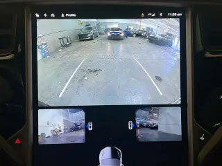 Tesla Model X 2018 AWD 75D 4dr SUV