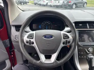 Ford Edge 2011 SEL 4dr Crossover