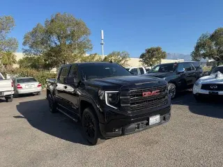 GMC Sierra 1500 2023 4x4 Elevation 4dr Crew Cab 5.8 ft. SB