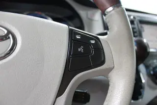 Toyota Sienna 2014 AWD XLE 7-Passenger 4dr Mini-Van