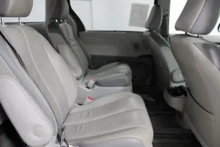 Toyota Sienna 2014 AWD XLE 7-Passenger 4dr Mini-Van