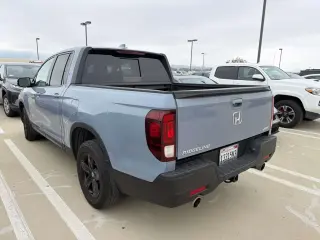 Honda Ridgeline 2022 AWD Black Edition 4dr Crew Cab 5.3 ft. SB