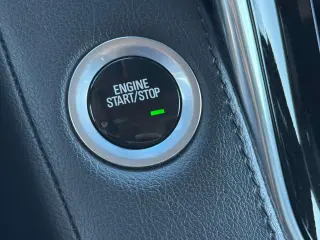 Cadillac Escalade 2018 Premium Luxury 4dr SUV